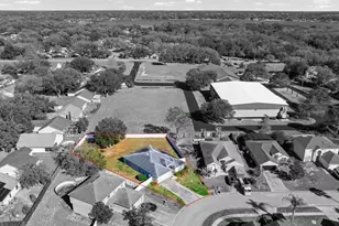 895 Vanderbilt Dr, Eustis, FL 32726 - Photo 38