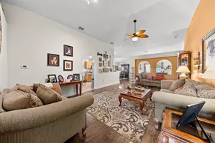 895 Vanderbilt Dr, Eustis, FL 32726 - Photo 6