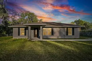 37402 Chicago Ave, Umatilla, FL 32784 - Photo 1