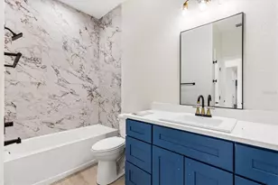 1637 Co Rd 243A, Wildwood, FL 34785 - Photo 10