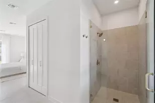 295 Skyfield Ct, Lady Lake, FL 32159 - Photo 14