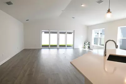 1173 Jello Dr, The Villages, FL 34762 - Photo 4