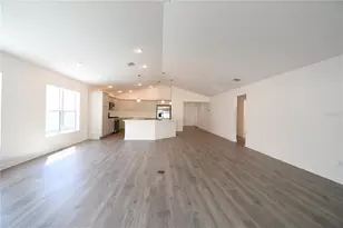 1173 Jello Dr, The Villages, FL 34762 - Photo 6