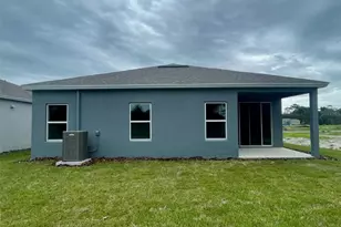 429 Silver Palm Dr, Haines City, FL 33844 - Photo 2