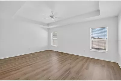 6672 Garner Path, The Villages, FL 34762 - Photo 24