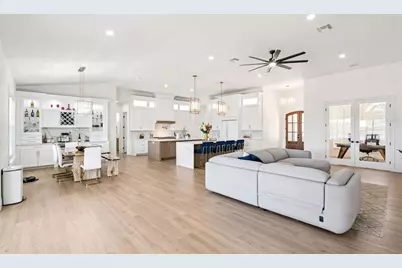 10839 Lakeshore Drive, Clermont, FL 34711 - Photo 8