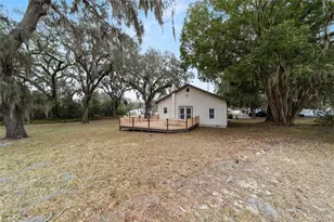 219 W McClendon St, Lady Lake, FL 32159 - Photo 8