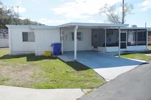 205 Rue De Pont, Tavares, FL 32778 - Photo 2