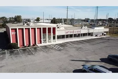 349 Plaza Drive, Eustis, FL 32726 - Photo 2