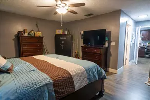 1038 Singleton Cir, Groveland, FL 34736 - Photo 14