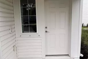 2527 6th Ave Dr E, Bradenton, FL 34208 - Photo 2