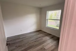 2527 6th Ave Dr E, Bradenton, FL 34208 - Photo 6