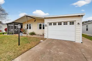 953 Orchid St, The Villages, FL 32159 - Photo 2