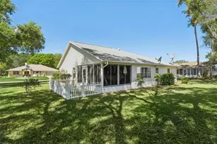 27217 Racquet Cir, Leesburg, FL 34748 - Photo 34