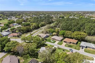 27217 Racquet Cir, Leesburg, FL 34748 - Photo 50