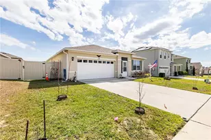 1768 Henin Cir, Tavares, FL 32778 - Photo 1