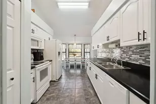 1201 Doris St, Orange City, FL 32763 - Photo 6