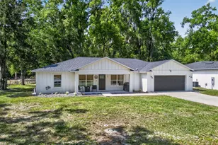 115 N St Clair St, Wildwood, FL 34785 - Photo 2