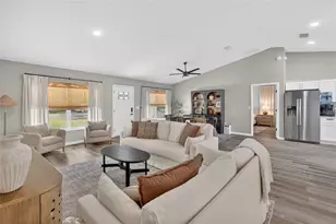 115 N St Clair St, Wildwood, FL 34785 - Photo 8