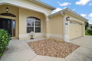 1637 Mt Croghan Trail, The Villages, FL 32162 - Photo 2