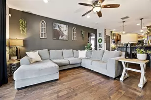 725 Black Eagle Dr, Groveland, FL 34736 - Photo 6