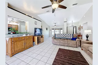 35234 Queens Way, Fruitland Park, FL 34731 - Photo 16