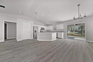 9927 N Athenia Dr, Citrus Springs, FL 34434 - Photo 8