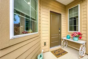 383 Alcove Dr, Groveland, FL 34736 - Photo 8