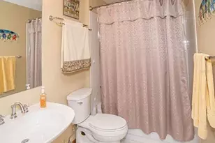 307 Del Mar Dr, Lady Lake, FL 32159 - Photo 16