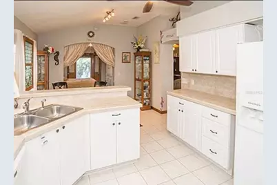307 Del Mar Drive, Lady Lake, FL 32159 - Photo 2