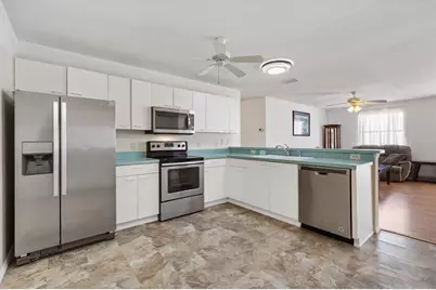 2815 Barboza Drive, The Villages, FL 32162 - Photo 14