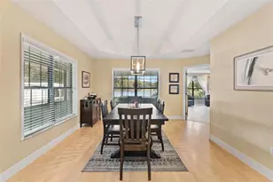 405 W Mirror Lake Dr, Fruitland Park, FL 34731 - Photo 16