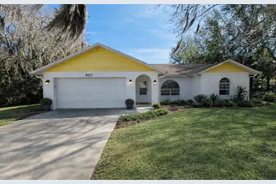 907 N West Street, Bushnell, FL 33513 - Photo 2