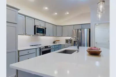 904 Maynard Path, The Villages, FL 32163 - Photo 14