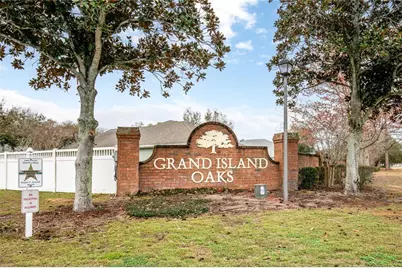36452 Grand Island Oaks Circle, Grand Island, FL 32735 - Photo 2
