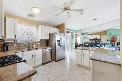 1611 Alhambra Way, The Villages, FL 32162 - Photo 8