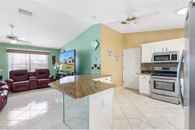 1611 Alhambra Way, The Villages, FL 32162 - Photo 6