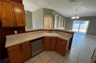 1043 Vanderbilt Dr, Eustis, FL 32726 - Photo 6