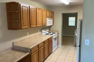 198 Oak St, Clermont, FL 34711 - Photo 2