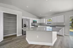 3097 W Sharpes Dr, Citrus Springs, FL 34433 - Photo 10