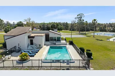 17203 Sandalwood Drive #17203, Wildwood, FL 34785 - Photo 8