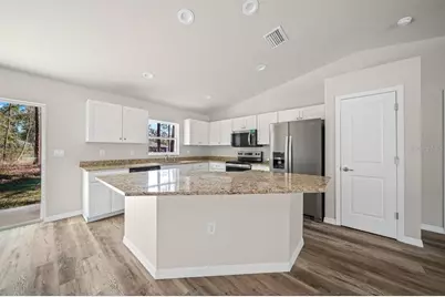 8992 N Lisa Terrace, Citrus Springs, FL 34433 - Photo 6