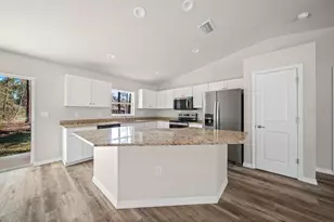 8992 N Lisa Terrace, Citrus Springs, FL 34433 - Photo 6