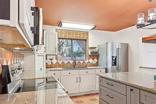 4219 Magnolia Ave, Leesburg, FL 34748 - Photo 12