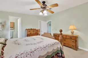 38318 Langlois Pl, Leesburg, FL 34788 - Photo 22