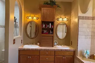 10555 NW 28th Pl, Ocala, FL 34482 - Photo 46