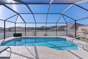 403 Edith Dr, Fruitland Park, FL 34731 - Photo 2