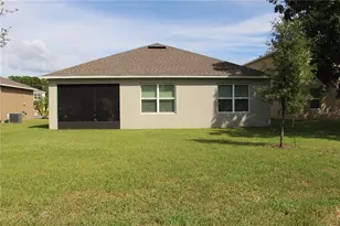 2917 Canary Ln, Tavares, FL 32778 - Photo 26
