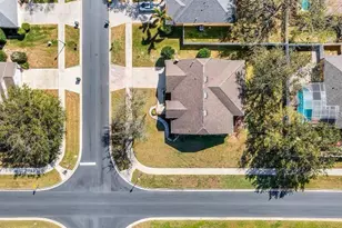 3837 Fallscrest Cir, Clermont, FL 34711 - Photo 2