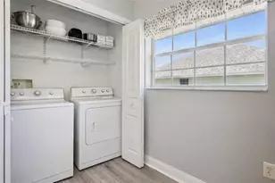 4464 Caicos Dr, Tavares, FL 32778 - Photo 10